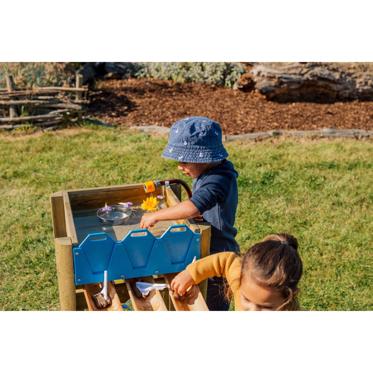 Discovery Premium Forest Water Run