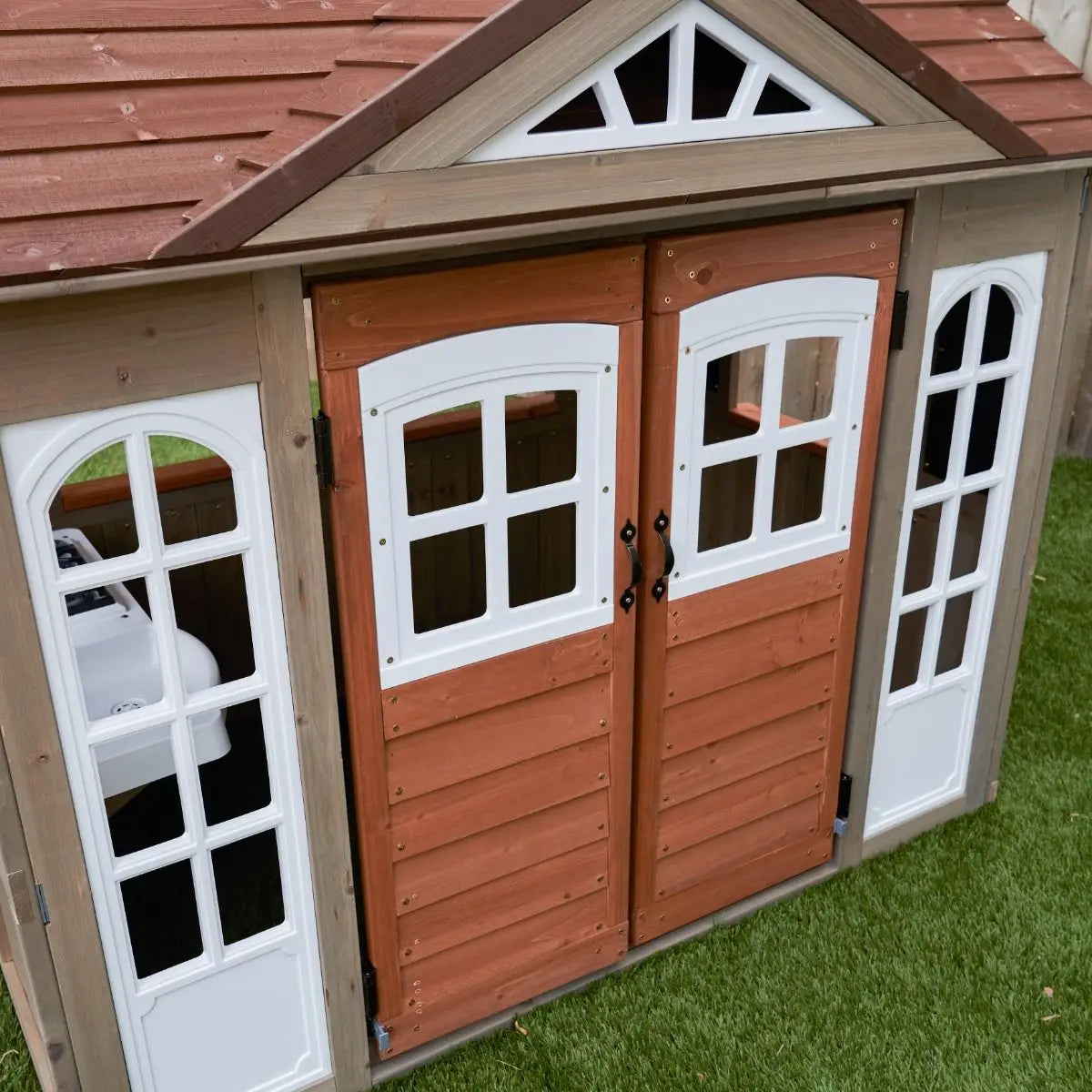 Country Vista Outdoor Playhouse