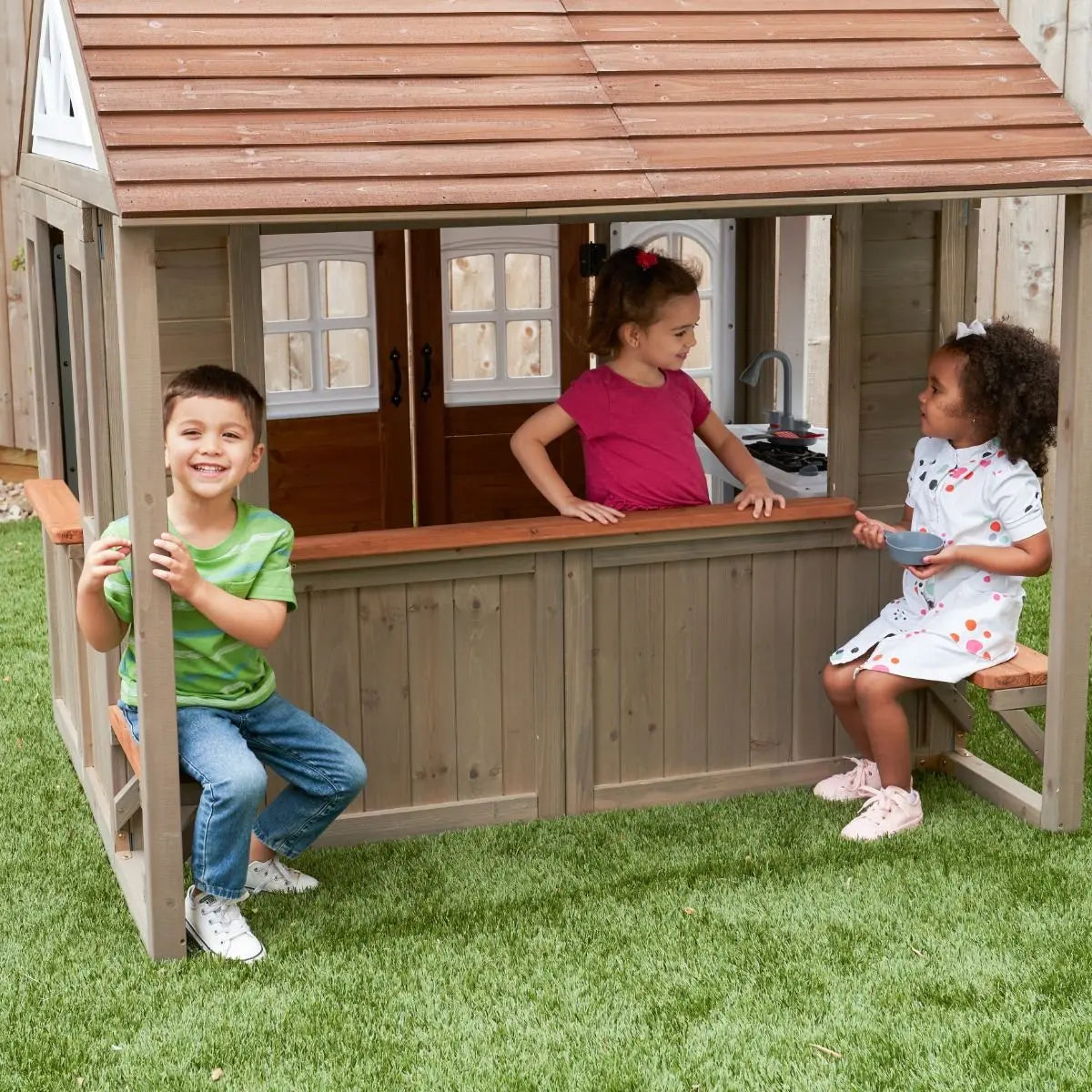 Country Vista Outdoor Playhouse