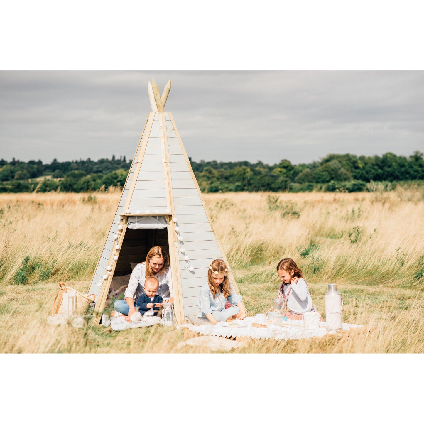 Great Wooden Teepee Hideaway